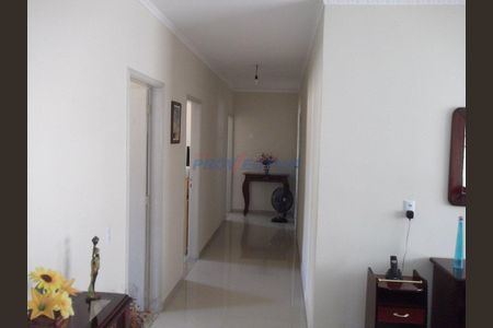 10_photo/94c8b8706b.1aa5b8f538f3adaf-ATLAS-b88800c0-ce4f-41a2-bd5b-03ed359a56fc.jpg de casa à venda com 3 quartos, 237m² em Parque Santa Bárbara, Campinas