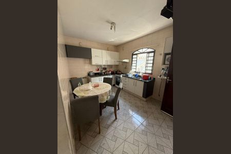 6_photo/94c8b87205.99fa673d506c3847-ATLAS-3fc27dcd-4c1c-4124-b1d7-0da7ae965341.jpg de casa à venda com 3 quartos, 270m² em Parque Santa Bárbara, Campinas