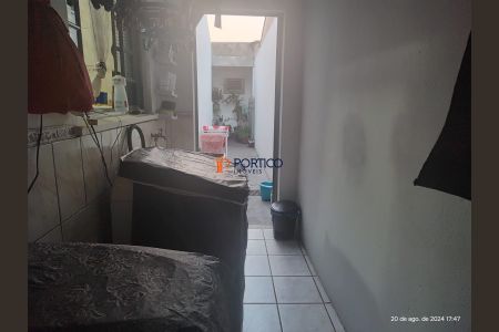 12_photo/94c8b88697.f0d246bad4da1cd5-ATLAS-881761d7-22dd-49e7-b4b9-71dc5f36d487.jpg de casa à venda com 3 quartos, 56m² em Conjunto Habitacional Vila Reggio, Campinas
