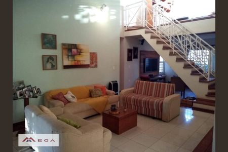 6_photo/94c8b9b93b.7f85f7e2def671ab-ATLAS-b91a2c19-7080-429a-abc1-96e0f844ca9c.jpg de casa à venda com 3 quartos, 252m² em Jardim Santa Esmeralda, Hortolândia