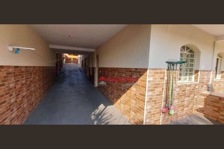 11_photo/94c8bfe069.5f4cba08b11f6708-ATLAS-3de23ba9-ed91-43ed-9e84-257efd7a85a4.jpg de casa à venda com 3 quartos, 308m² em Vila Bressani, Paulínia