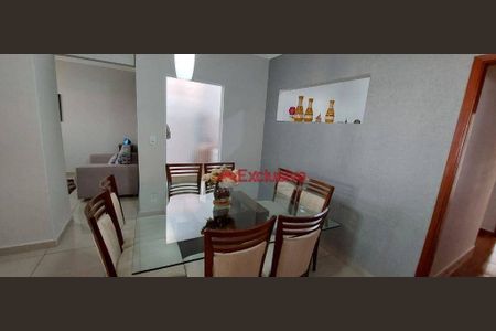 6_photo/94c8bfe069.5f4cba08b11f6708-ATLAS-579f16ef-e190-4467-bb8d-0f2330d1c142.jpg de casa à venda com 3 quartos, 308m² em Vila Bressani, Paulínia