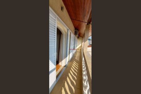 26_photo/94c8bfe069.5f4cba08b11f6708-ATLAS-a2ea9548-6d49-4414-932c-1798446cb233.jpg de casa à venda com 3 quartos, 308m² em Vila Bressani, Paulínia