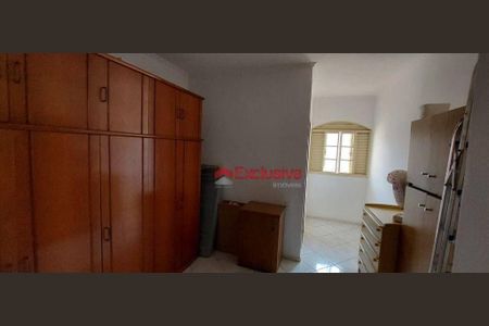 39_photo/94c8bfe069.5f4cba08b11f6708-ATLAS-b543a4db-fbed-41bd-aee1-8610fb9d975f.jpg de casa à venda com 3 quartos, 308m² em Vila Bressani, Paulínia