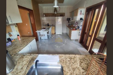 3_photo/94c8bfee0b.751bca41ac608a7d-ATLAS-5ac0119b-7329-486f-9326-67bef3e6de9e.jpg de casa à venda com 5 quartos, 446m² em Jardim America, Paulínia