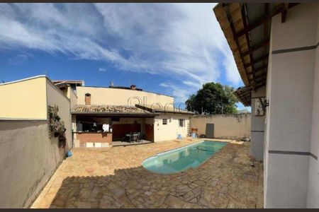 12_photo/94c8bfeec7.e3c171a1237a98ae-ATLAS-34c2c3e8-fdce-4d75-8190-b7ed1e6587d6.jpg de casa à venda com 3 quartos, 157m² em Jardim America, Paulínia