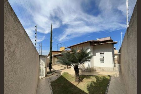 11_photo/94c8bfeec7.e3c171a1237a98ae-ATLAS-fcb47d0f-8354-4c0e-bd5d-ff622ee49a97.jpg de casa à venda com 3 quartos, 157m² em Jardim America, Paulínia