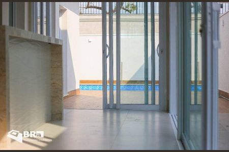 8_photo/94c8bfeed1.5afd90b9c05d4dec-ATLAS-261b5a71-e730-4f72-8542-1fb107d9f1a9.jpg de casa de condomínio à venda com 3 quartos, 204m² em Jardim America, Paulínia