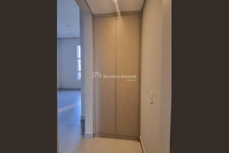 6_photo/94c8c07e1f.1c30879e3ee593f9-ATLAS-d917cbc3-884d-48b6-8c70-e3940d686c17.jpg de casa de condomínio à venda com 3 quartos, 187m² em Jardim Okinawa, Paulínia