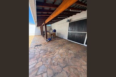 7_photo/94c8c08ce3.70d34e1d457a0501-ATLAS-4810839f-5ea5-47ae-bd93-ba3cc1efb56a.jpg de casa à venda com 3 quartos, 214m² em Alvorada Parque, Paulínia