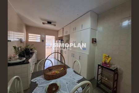 6_photo/94c8c116d9.0abb473e952761da-ATLAS-2ff4c157-6bd7-4a98-9fb7-84ca23e800a4.jpg de casa à venda com 4 quartos, 242m² em Residencial Barão do Café, Campinas