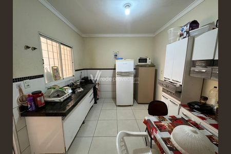 2_photo/94c8c12b3f.dc8bbd111761e841-ATLAS-22ccc2b7-9da3-4934-9051-bbfe076f9dfd.jpg de casa à venda com 3 quartos, 163m² em Jardim America, Campinas