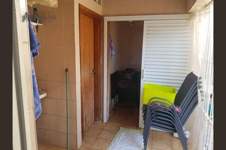 12_photo/94c8c12b5f.ae3d86bef28e162d-ATLAS-9d3762a2-a9be-4792-bf0d-f3a4f601e56d.jpg de casa à venda com 4 quartos, 209m² em Jardim America, Campinas