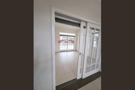 4_photo/94c8c138d5.9f73e101bd22bb98-ATLAS-186792fe-2f94-4db9-aba9-0f2d3a3360d2.jpg de casa à venda com 4 quartos, 379m² em Residencial Barão do Café, Campinas