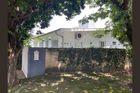 25_photo/94c8c1406b.4cea1a0b3f6bbd2f-ATLAS-c231f51c-73c7-4d2e-8e20-75b54054cd33.jpg de casa à venda com 4 quartos, 263m² em Cidade Universitária, Campinas