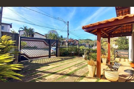 3_photo/94c8c14111.e6e1c947b02cf8fb-ATLAS-040391bd-717a-4932-aa03-3479e33428e1.jpg de casa à venda com 4 quartos, 235m² em Cidade Universitária, Campinas