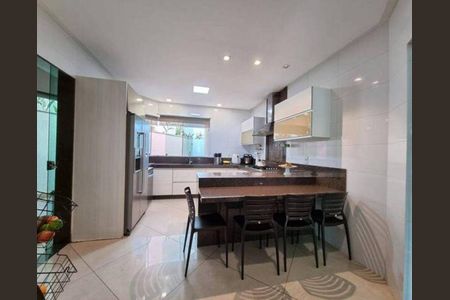 3_photo/94c8c14a95.18b8a14695e0a03b-ATLAS-52f78bde-2dc6-4de7-b5c7-87f2ec876daf.jpg de casa à venda com 4 quartos, 320m² em Cidade Universitária, Campinas