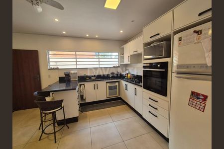 23_photo/94c8c14bbd.7a37549eceeba21f-ATLAS-79f80fa8-a404-43f8-adbe-87899b0efb1f.jpg de casa à venda com 5 quartos, 402m² em Cidade Universitária, Campinas