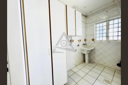 26_photo/94c8c15a47.ebbd8bc3dc39b939-ATLAS-0d224908-9c27-4dd1-8ed5-96fd65f232c6.jpg de casa à venda com 4 quartos, 248m² em Cidade Universitária, Campinas