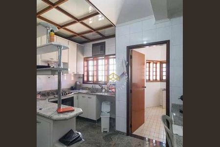 10_photo/94c8c15c79.89af9d83988a5bcd-ATLAS-9b6ffd13-c66f-40c1-9f25-71ad81369d49.jpg de casa à venda com 4 quartos, 243m² em Cidade Universitária, Campinas
