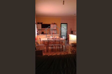 9_photo/94c8c20255.7da11293e5e8925f-ATLAS-6d589bdf-56d5-4370-a34e-a8e84128a5f5.jpg de casa à venda com 4 quartos, 250m² em Campinas, Campinas