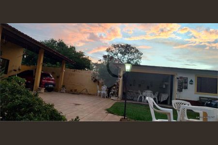 2_photo/94c8c21e77.3e1b4b7d4b39a1bc-ATLAS-093fdd2e-35d5-4730-a2d3-ef8cee6d6066.jpg de casa à venda com 3 quartos, 1212m² em Bosque das Palmeiras, Campinas