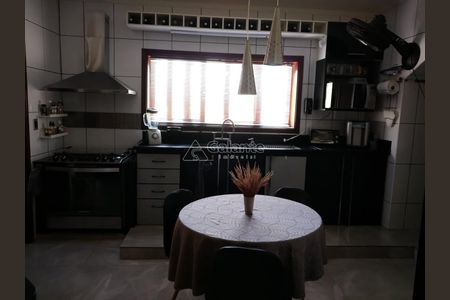 5_photo/94c8c32d87.d00588b39bb74d6d-ATLAS-24b15586-fa97-4e9f-bdfb-c82d1d95bd9c.jpg de casa à venda com 5 quartos, 350m² em Campinas, Campinas