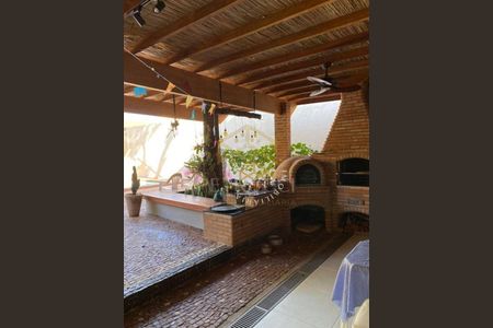 13_photo/94c8c3848b.74a96c0b2c4b8c29-ATLAS-c0768d13-e873-4497-b7ee-ea01da619665.jpg de casa à venda com 2 quartos, 300m² em Parque Xangrilá, Campinas