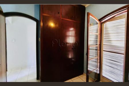 10_photo/94c8c393f5.f861ecc718bdcbd7-ATLAS-d19e3fc8-a35e-4fcc-950a-4dc9e2e9b569.jpg de casa à venda com 3 quartos, 255m² em Bosque das Palmeiras, Campinas