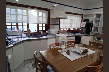 3_photo/94c8c39b59.edf9fba92b6672ad-ATLAS-11d406e9-04d5-483d-84fe-12bf941b9db0.jpg de casa à venda com 5 quartos, 495m² em Parque Xangrilá, Campinas