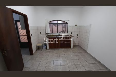 21_photo/94c8c3eaaf.4a7708b419391496-ATLAS-b8b722a1-60fd-41fe-a60a-f92cbb0b5df6.jpg de casa à venda com 3 quartos, 160m² em Bosque das Palmeiras, Campinas