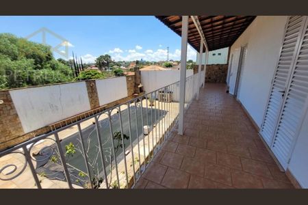 3_photo/94c8c42061.6498c5d297989ff7-ATLAS-b052250f-e9ca-4f3d-9644-e6c16c84c4ae.jpg de casa à venda com 4 quartos, 354m² em Cidade Universitária, Campinas