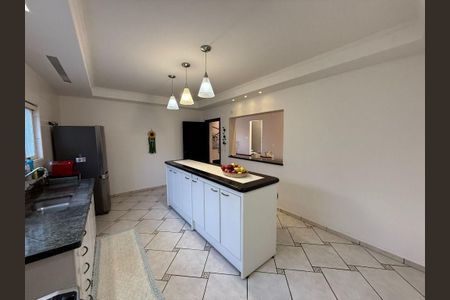 10_photo/94c8c4214b.f9fd596f8c1c84e9-ATLAS-d42d999e-a93a-49ea-bac3-5727c5f52ca0.jpg de casa para alugar com 3 quartos, 250m² em Parque das Universidades, Campinas