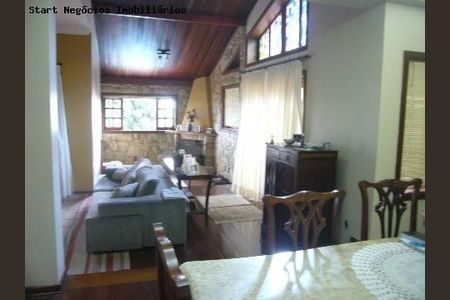 4_photo/94c8c423d9.b5bd0ca03d4b24be-ATLAS-dea3ddb0-7f38-4028-b9cb-2ee0cecc0ab4.jpg de casa à venda com 5 quartos, 435m² em Parque das Universidades, Campinas