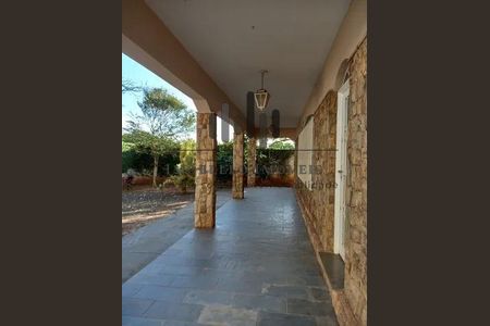 2_photo/94c8c4244b.59b9fa3339c8dcb8-ATLAS-dd2535e5-44bf-411e-b429-57583537c4a8.jpg de casa à venda com 4 quartos, 291m² em Parque dos Jacarandás, Campinas