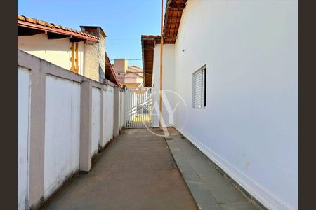 43_photo/94c8c42705.f5994e8b2021a887-ATLAS-06881469-43f2-4e45-9a57-08d0e6193dbf.jpg de casa à venda com 5 quartos, 300m² em Parque das Universidades, Campinas