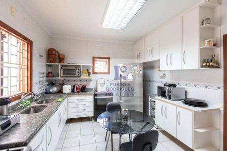 47_photo/94c8c42ab5.3e1b4b7d4b39a1bc-ATLAS-79685282-ee7f-43cb-aa47-c834995479a5.jpg de casa para alugar com 4 quartos, 300m² em Parque das Flores, Campinas