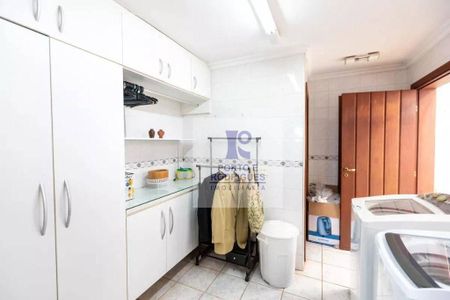 51_photo/94c8c42ab5.3e1b4b7d4b39a1bc-ATLAS-7a68e802-7954-4da2-a8ce-90f8267f4743.jpg de casa para alugar com 4 quartos, 300m² em Parque das Flores, Campinas