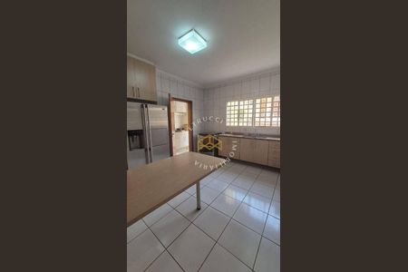 11_photo/94c8c42abf.971646fc855aa74a-ATLAS-841560cb-a032-46a4-8b69-896f3d2efa69.jpg de casa à venda com 4 quartos, 242m² em Fazenda Santa Cândida, Campinas