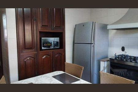 12_photo/94c8c42cc1.6fa638854a4c7cd7-ATLAS-c62ce491-bf60-4232-8bfb-a8f67c3bf7df.jpg de casa para alugar com 4 quartos, 450m² em Fazenda Santa Cândida, Campinas