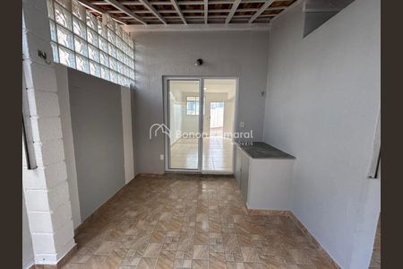 8_photo/94c8c42d1b.7e2ea02b9085bf9d-ATLAS-5cbe331b-4444-4869-b796-a390ebe4275d.jpg de casa de condomínio à venda com 3 quartos, 81m² em Fazenda Santa Cândida, Campinas