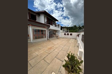 21_photo/94c8c431d9.32a8019b0364636a-ATLAS-a3ff4aa8-bc64-4762-8f44-8c6a05ff99c0.jpg de casa à venda com 3 quartos, 403m² em Parque dos Jacarandás, Campinas