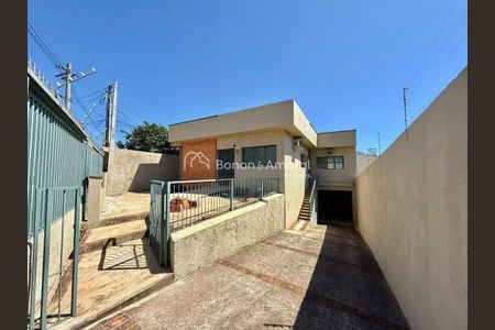 1_photo/94c8c43225.ceff8192393c33de-ATLAS-9f9ca600-82ab-4e3c-86d3-5ed55c8ca9df.jpg de casa para alugar com 9 quartos, 256m² em Loteamento Alphaville Campinas, Campinas