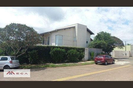 3_photo/94c8c43347.6ef72571af5100f4-ATLAS-31072dcb-40ab-44df-a1ed-7f9d5fb39cdb.jpg de casa à venda com 3 quartos, 233m² em Fazenda Santa Cândida, Campinas