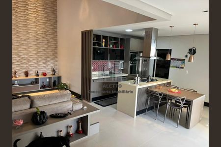 8_photo/94c8c433f3.4f48e483d4bcdc3b-ATLAS-d79cc5e1-950f-4fbd-a3ac-440a22d86dad.jpg de casa de condomínio à venda com 3 quartos, 240m² em Parque Rural Fazenda Santa Cândida, Campinas