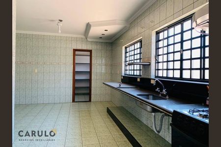 13_photo/94c8c43aa3.b530766e35808669-ATLAS-9a33b1ef-33fd-4c10-b0a9-7d3f72322c42.jpg de casa à venda com 4 quartos, 407m² em Parque dos Jacarandás, Campinas