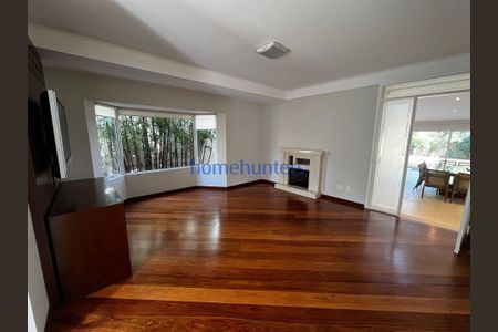 2_photo/94c8c441e5.72f38772c60cc7a0-ATLAS-08070139-1f73-4862-bab4-76fe3eeccff2.jpg de casa à venda com 4 quartos, 320m² em Loteamento Alphaville Campinas, Campinas