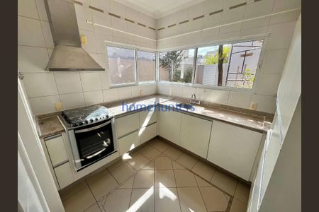 28_photo/94c8c441e5.72f38772c60cc7a0-ATLAS-de2c1da1-231d-4afe-93bf-82eca61e57c8.jpg de casa à venda com 4 quartos, 320m² em Loteamento Alphaville Campinas, Campinas