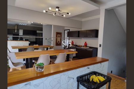 8_photo/94c8c44a13.5a9b58ea99b25c99-ATLAS-837beafa-cedc-40e7-bcd1-e85d5120b8e3.jpg de casa à venda com 3 quartos, 210m² em Fazenda Santa Cândida, Campinas