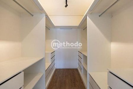 9_photo/94c8c44e99.0f81dd1a9a4f6ffb-ATLAS-3a054410-1498-4e62-ba5f-541394ed1a9c.jpg de casa de condomínio à venda com 3 quartos, 310m² em Campinas, Campinas